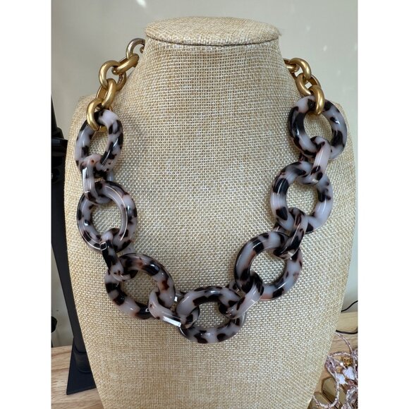 J. Crew Tortoiseshell Link Statement Necklace W/ Gold-Tone Chain 21-In - Picture 2 of 9
